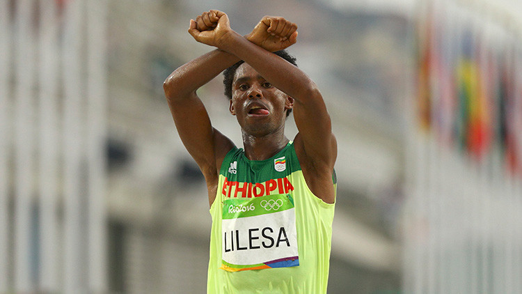 Feyisa Lilesa es el atleta más valiente de las Olimpiadas