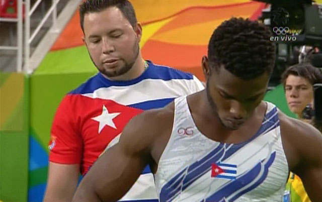 Lesión frena a gimnasta +en evento de máximo acumulador (+videos)