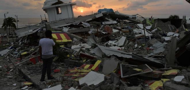 Réplicas de terremoto en Ecuador superan las dos mil 400 Réplicas de terremoto en Ecuador superan las dos mil 400