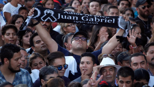 Rendirán homenaje a Juan Gabriel en la Ciudad de México Rendirán homenaje a Juan Gabriel en la Ciudad de México