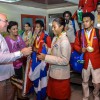 Felices con sus medallas regresan a Cuba atletas paralímpicos (+ fotos y videos)