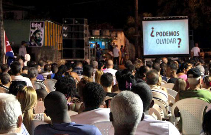 Comienzan los CDR Jornada por el Deber Patrio y Antiimperialista Comienzan los CDR Jornada por el Deber Patrio y Antiimperialista