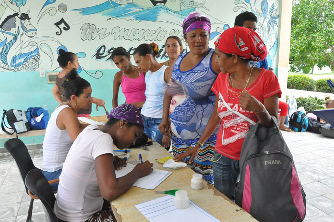 Entidades estatales sirven de refugio en Bayamo