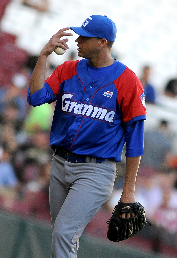 Alazanes vencieron en su debut en la LIX Serie del Caribe (+ fotos) Alazanes vencieron en su debut en la LIX Serie del Caribe (+ fotos)