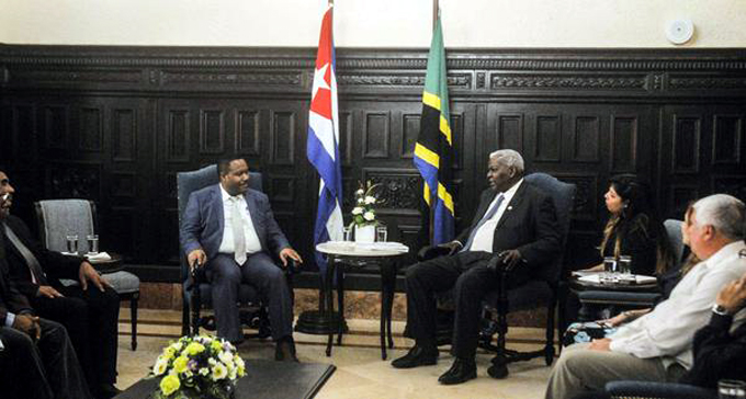 Muestran Cuba y Zanzíbar interés en reforzar nexos parlamentarios Muestran Cuba y Zanzíbar interés en reforzar nexos parlamentarios