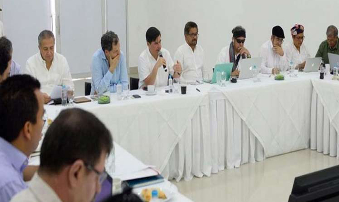 Gobierno colombiano y FARC-EP tranzan nueva ruta de paz