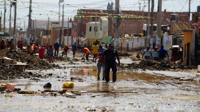 Perú abre cuenta en Banco de China para afectados por lluvias Perú abre cuenta en Banco de China para afectados por lluvias