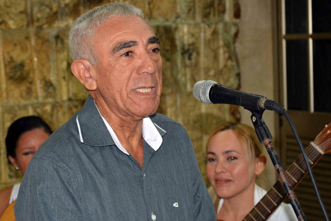 Homenajes en la Feria del Libro de Granma