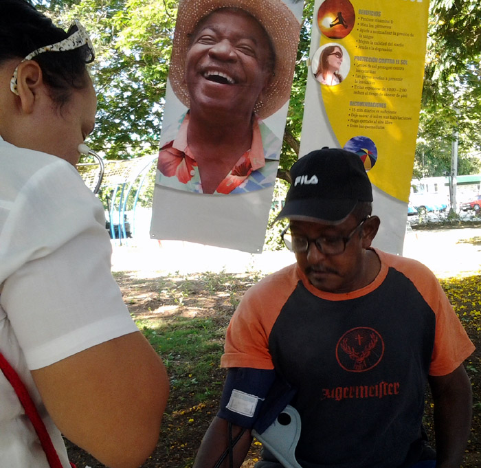 Realizan Feria de Salud en Bayamo