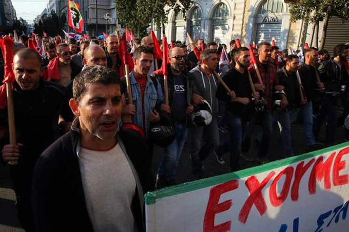Huelga general en Grecia contra medidas de austeridad del gobierno Huelga general en Grecia contra medidas de austeridad del gobierno