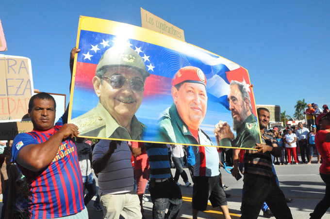 Unidad  compacta para defender a la Patria este Primero de mayo