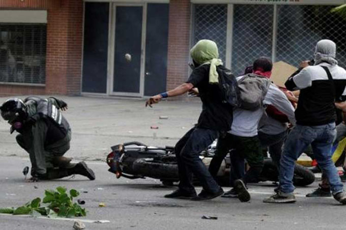 Extrema derecha venezolana insiste en plan golpista