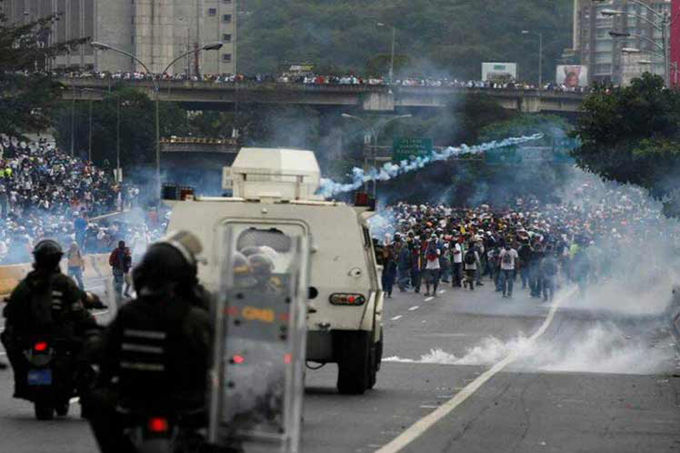 Venezuela resiste frente a campañas mediáticas golpistas