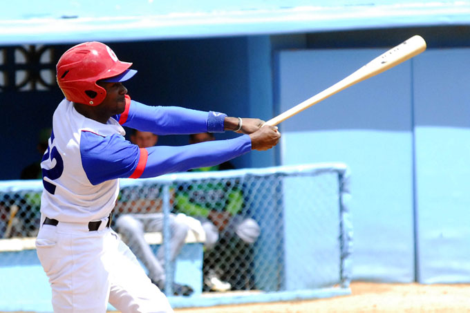Osvaldo Abreu alegre por integrar el Cuba a torneo en Holanda Osvaldo Abreu alegre por integrar el Cuba a torneo en Holanda