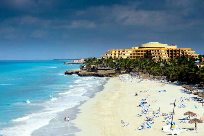 Varadero: paraíso tropical del turismo cubano Varadero: paraíso tropical del turismo cubano