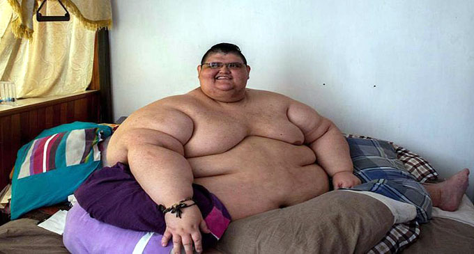 Hombre más obeso del mundo sale de cama tras siete años Hombre más obeso del mundo sale de cama tras siete años