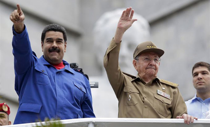 Mensaje de Raúl al Presidente de Venezuela, Nicolás Maduro Mensaje de Raúl al Presidente de Venezuela, Nicolás Maduro