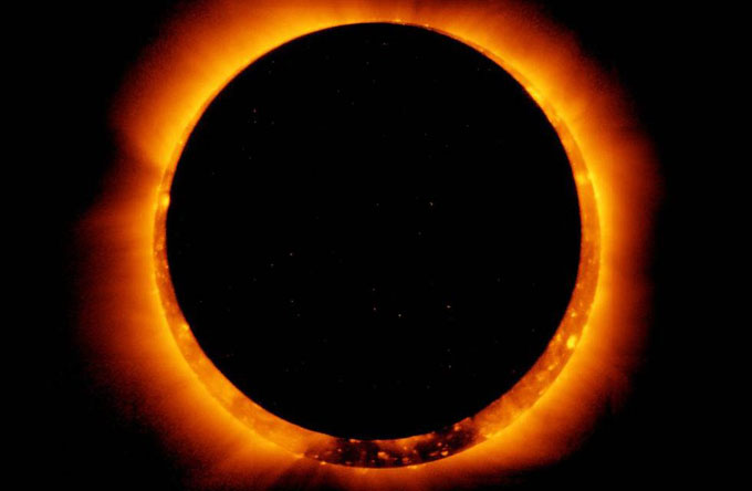 Latinoamérica y el Caribe disfrutarán de eclipse solar parcial Latinoamérica y el Caribe disfrutarán de eclipse solar parcial