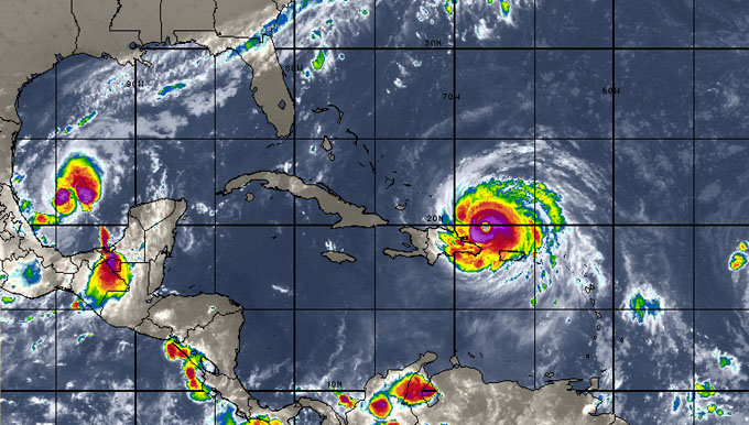 Huracán Irma azota con fuerza al Caribe y se acerca a Cuba (+ fotos y video)