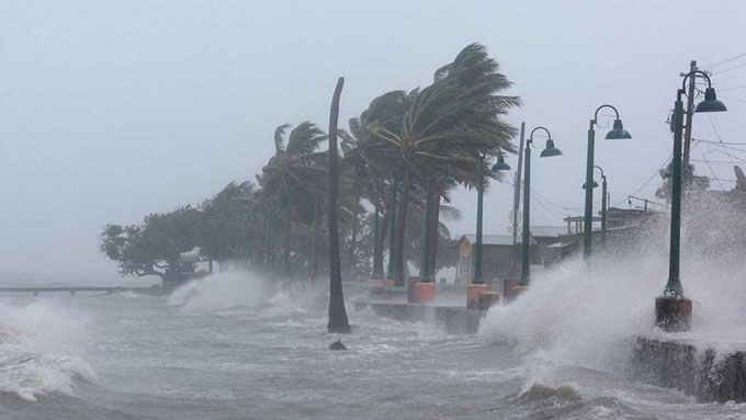 Irma continúa su paso por el Caribe y deja 14 muertos (+ video)