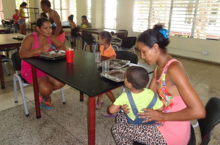 Mantienen vitalidad servicios hospitalarios en Manzanillo Mantienen vitalidad servicios hospitalarios en Manzanillo