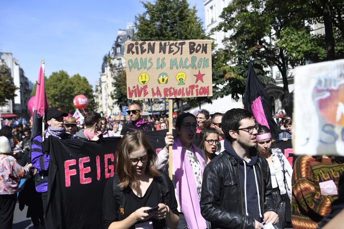 Comienza en Francia huelga de transportistas contra reforma laboral Comienza en Francia huelga de transportistas contra reforma laboral