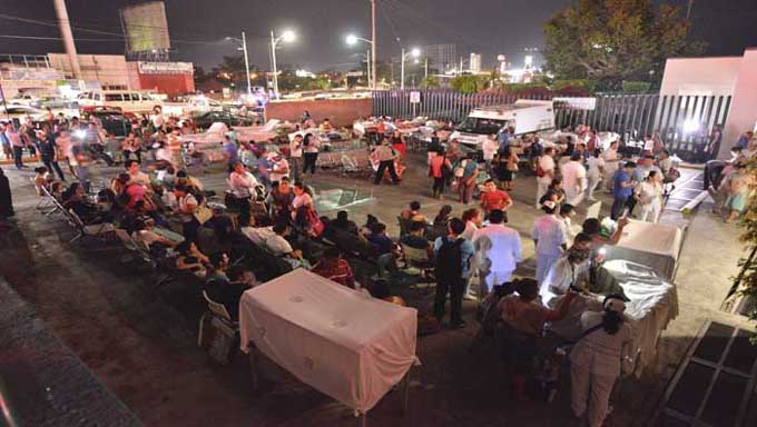 Sismo de 8,0 grados sacude territorio mexicano (+ fotos) Sismo de 8,0 grados sacude territorio mexicano (+ fotos)