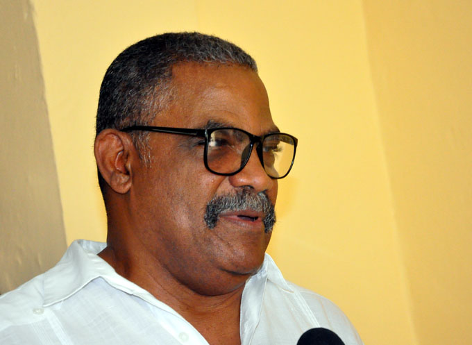 Recibe presidente namibio a titular Tribunal Supremo Popular de Cuba