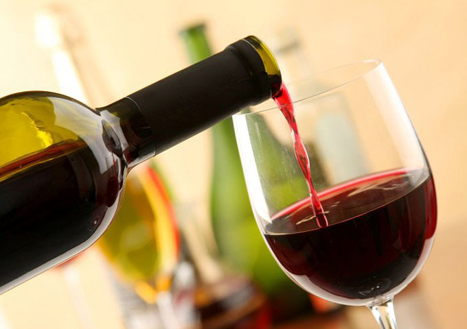Cae producción mundial de vino a nivel más bajo en 50 años Cae producción mundial de vino a nivel más bajo en 50 años