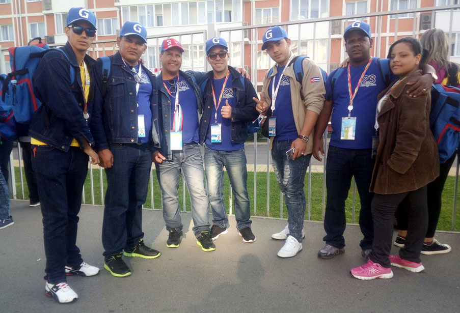 Delegados cubanos reciben muestras de amistad en cita juvenil mundial