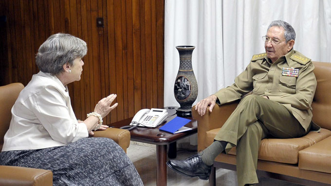 Recibió Raúl a Secretaria Ejecutiva de la CEPAL Recibió Raúl a Secretaria Ejecutiva de la CEPAL