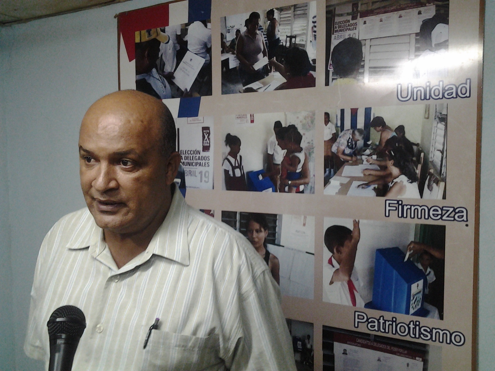 Destacan participación de manzanilleros en jornada de elecciones