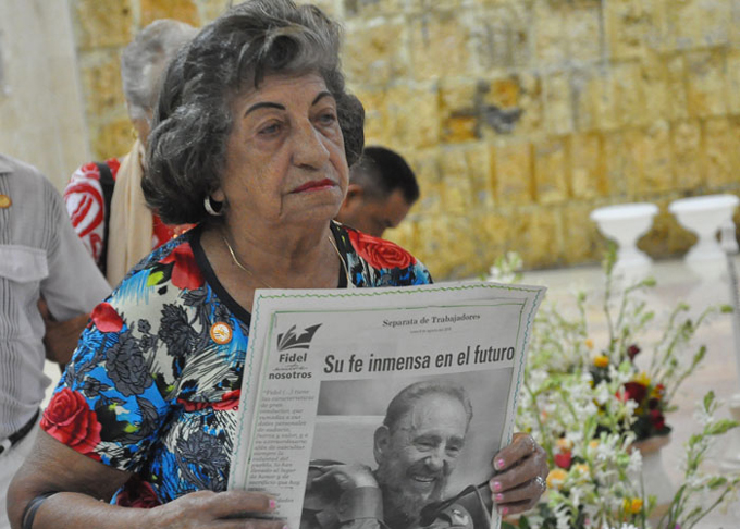 Noche larga y días tristes (+fotos) Noche larga y días tristes (+fotos)