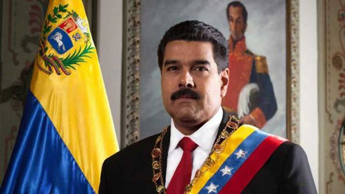Envía Maduro saludo a Raúl Castro por victoria contra el bloqueo Envía Maduro saludo a Raúl Castro por victoria contra el bloqueo