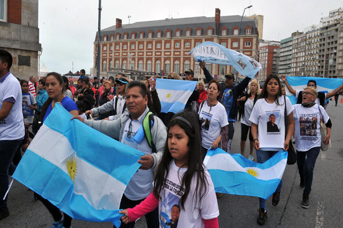 Familiares de tripulantes del ARA San Juan piden seguir investigación