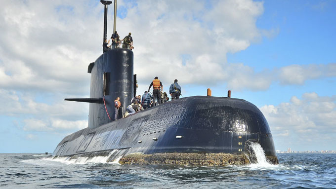 El capitán del ARA San Juan llamó 8 veces a Mar del Plata para pedir ayuda antes de desaparecer El capitán del ARA San Juan llamó 8 veces a Mar del Plata para pedir ayuda antes de desaparecer