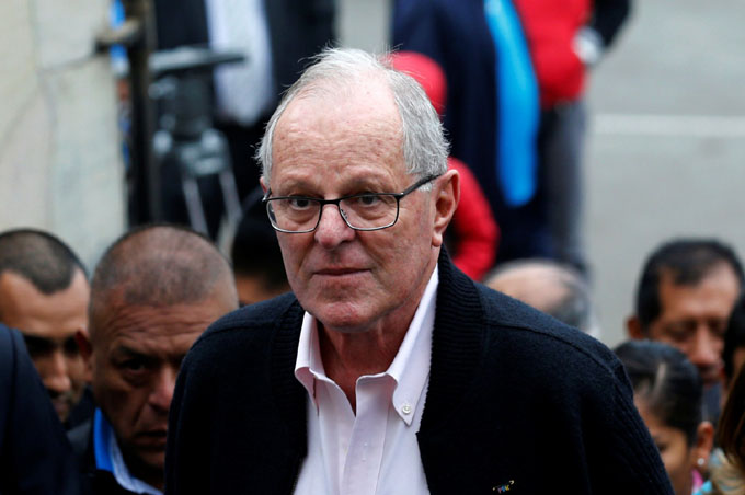 Presidente peruano sigue sin convencer para evitar destitución Presidente peruano sigue sin convencer para evitar destitución