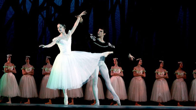 Ballet de Cuba vuelve a Giselle para preparar gira por EE.UU. Ballet de Cuba vuelve a Giselle para preparar gira por EE.UU.