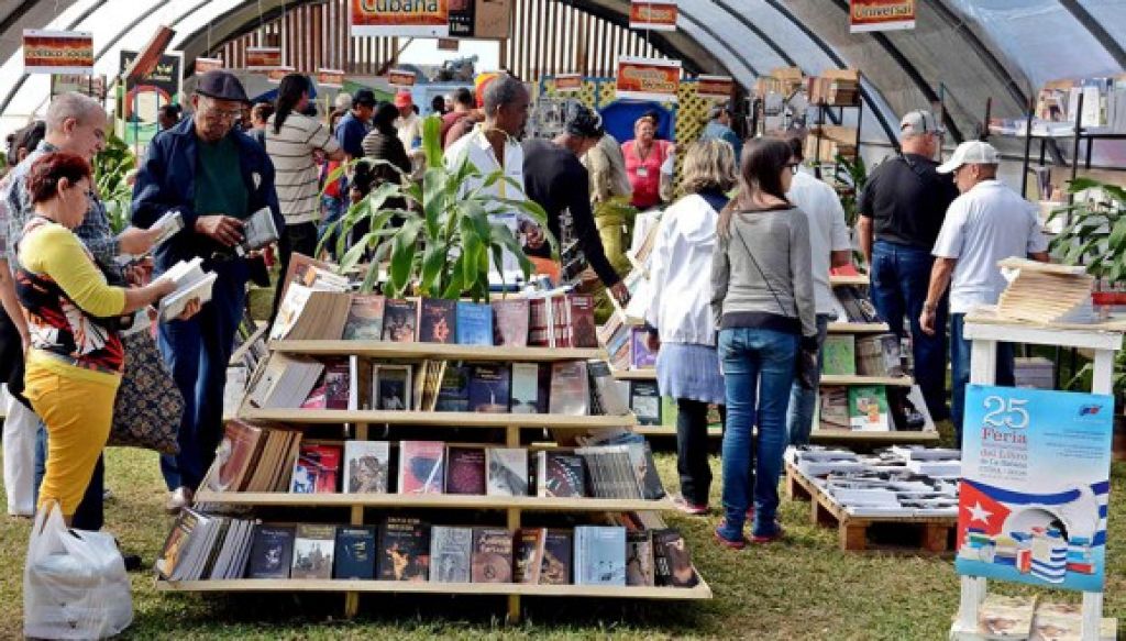 Feria Internacional del Libro en Cuba facilita encuentro de culturas