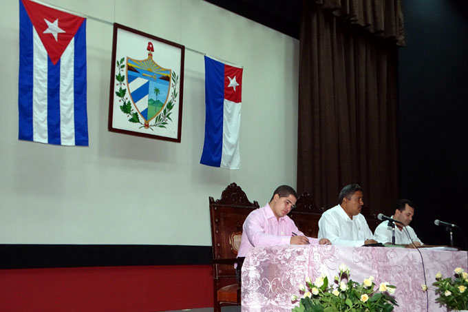 Designarán vicepresidentes de los órganos de administración del Poder Popular en cada municipio