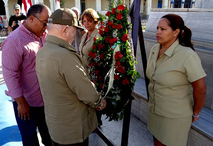 Rememoran aniversario del deceso del Padre de la Patria (+ fotos)