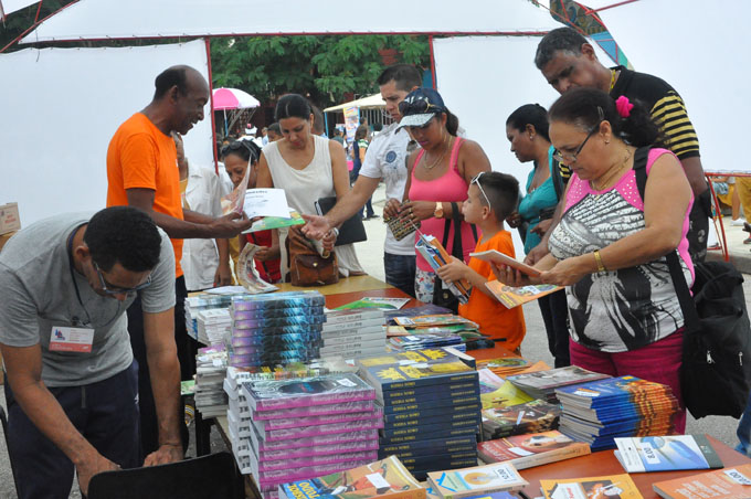Expectativas crecen para Feria del Libro en Granma