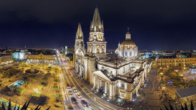 Crónicas desde Guadalajara: Primeras horas en la Perla Tapatía Crónicas desde Guadalajara: Primeras horas en la Perla Tapatía