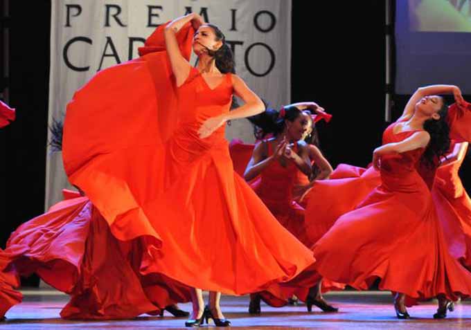 Presentará la compañía Lizt Alfonso la obra Cuba vibra (+ video) Presentará la compañía Lizt Alfonso la obra Cuba vibra (+ video)