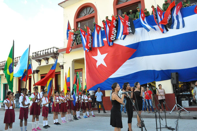 Celebran en Cuba aniversarios de organizaciones juveniles (+ fotos y videos) Celebran en Cuba aniversarios de organizaciones juveniles (+ fotos y videos)