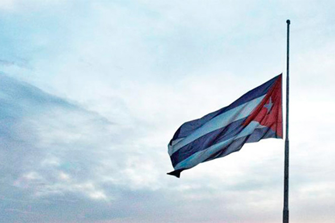 Decreta el Consejo de Estado duelo oficial en Cuba Decreta el Consejo de Estado duelo oficial en Cuba