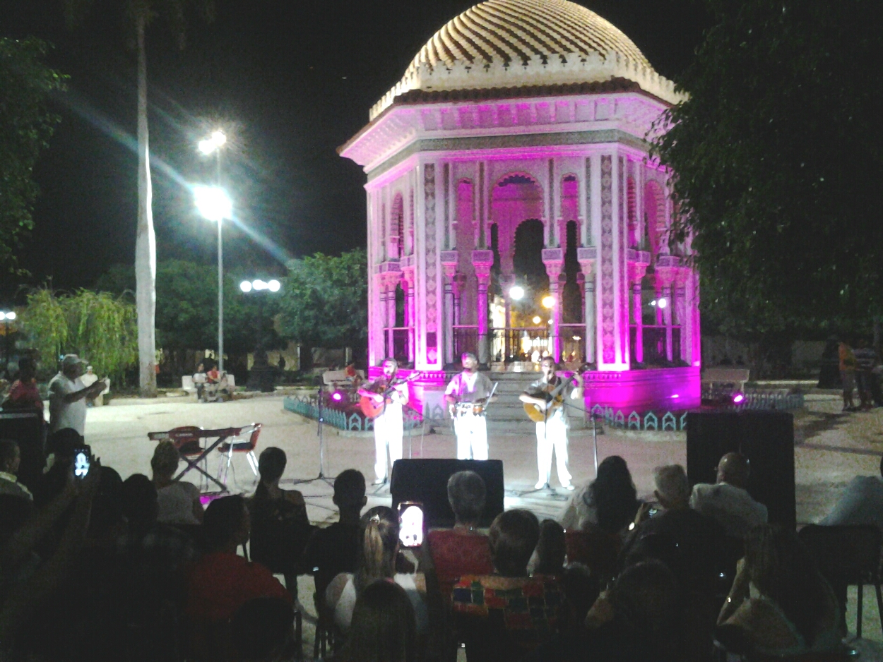 Toque de luz a la novia de Manzanillo (+ fotos)