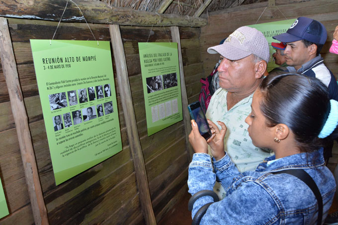 En Altos de Mompié se reestructuró la guerra (+ fotos) En Altos de Mompié se reestructuró la guerra (+ fotos)