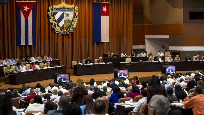 Convocan a sesión extraordinaria del Parlamento cubano