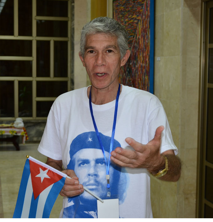 Berlanga: “Epopeya extraordinaria desfile en Bayamo” Berlanga: “Epopeya extraordinaria desfile en Bayamo”